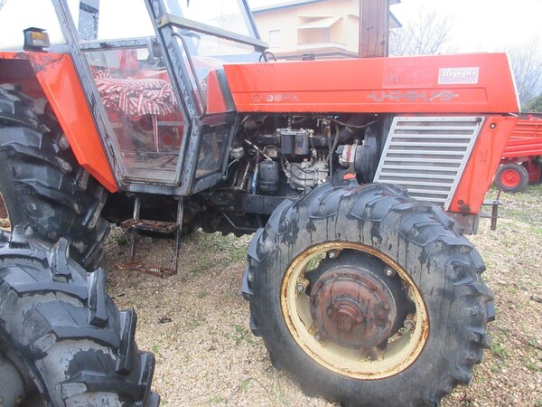 96#7395 Trattore agricolo Con cabina Ursus in vendita - foto 4