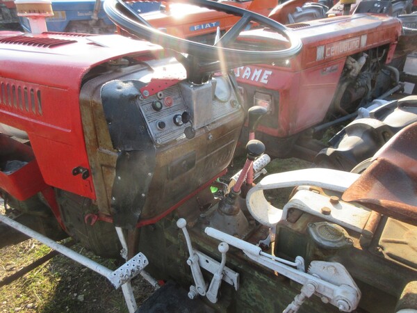 105#73950 Trattore agricolo Carraro 354 in vendita - foto 4