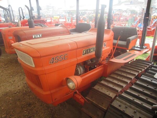 85#73950 Trattore agricolo cingolato Fiat con arco di protezione in vendita - foto 4