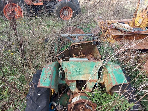 579#73951 Trattori agricoli e macchine dismessi in vendita - foto 147