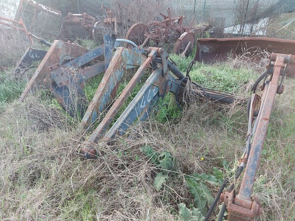 579#73951 Trattori agricoli e macchine dismessi in vendita - foto 151