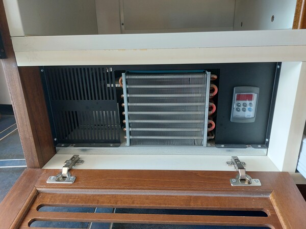 15#7396 Mobile refrigerato in legno in vendita - foto 6