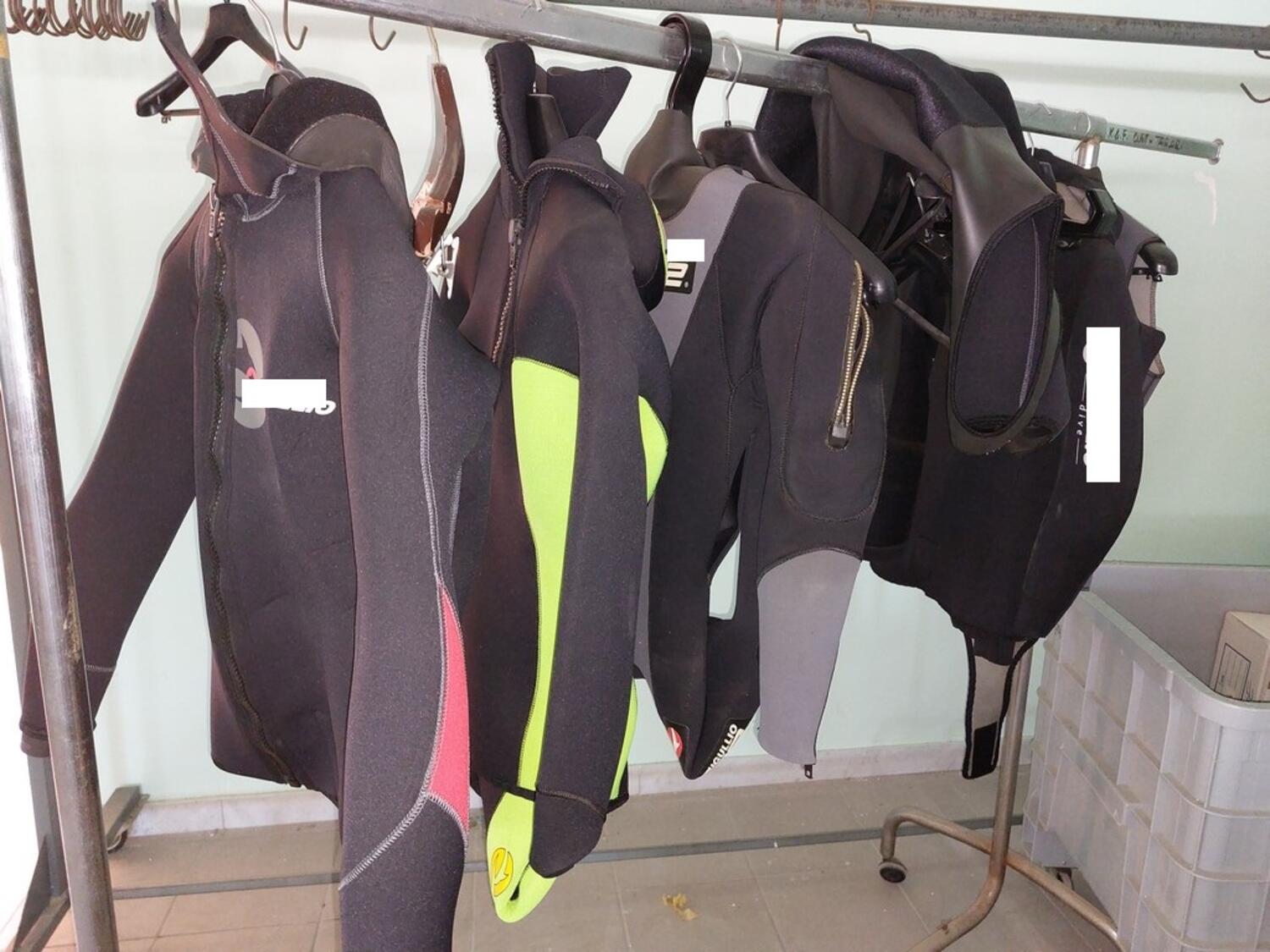 Lot Diving equipment