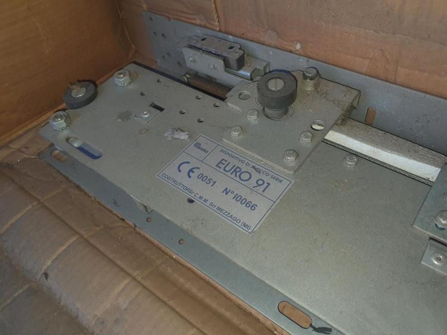 Maniglia Per Cancello In Lega Con Vite Di Fissaggio - Foto 4