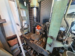 Oil press - Lote 21 (Subasta 7404)