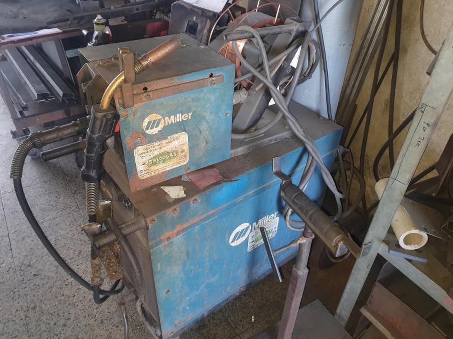Lot Miller continuous wire welding machine