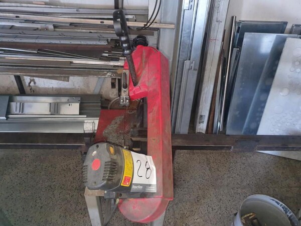 Attrezzatura meccanica in vendita