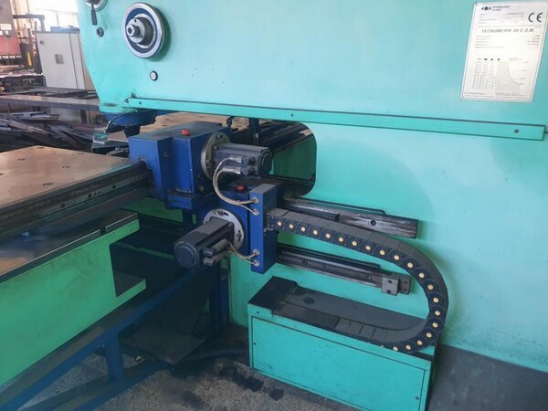32#7404 Punzonatrice Tecnology Italiana srl in vendita - foto 5
