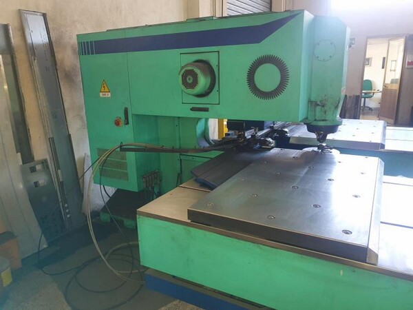 32#7404 Punzonatrice Tecnology Italiana srl in vendita - foto 9
