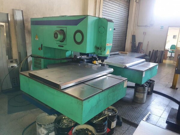 32#7404 Punzonatrice Tecnology Italiana srl in vendita - foto 12