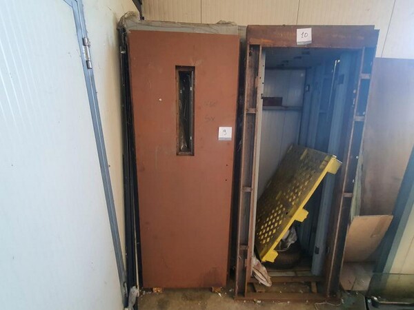 9#7404 Porte semiautomatiche e telai per porte per ascensori in vendita - foto 3