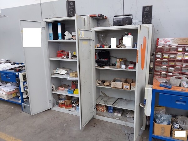 11#7405 Attrezzatura da officina e arredi ufficio in vendita - foto 36