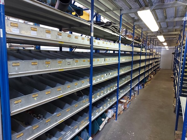 18#7405 Magazzino soppalcato in vendita - foto 3