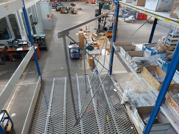 18#7405 Magazzino soppalcato in vendita - foto 10