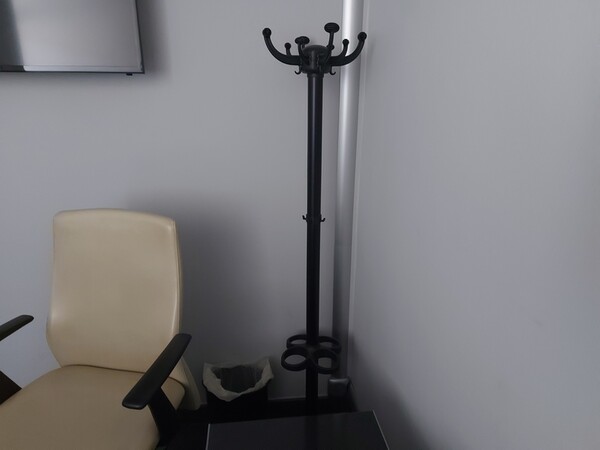 183#7405 Arredamento reception e sala riunioni in vendita - foto 5