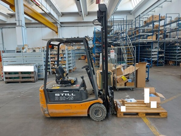 4#7405 Carrello elevatore Still in vendita - foto 1