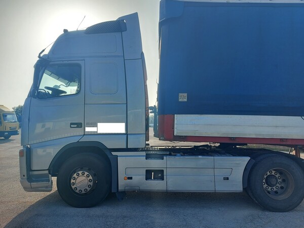 1#74080 Trattore stradale Volvo in vendita - foto 5