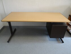 Office furniture auction - Lot 0 (Auction 7411)