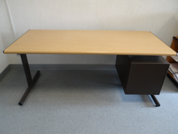 4#7411 Arredi per ufficio in vendita - foto 2