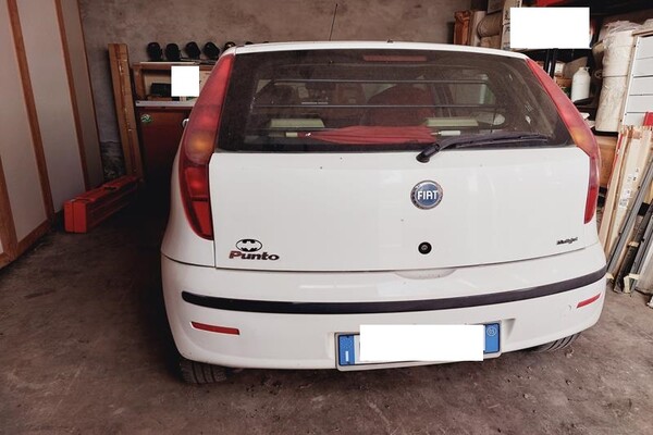 12#7415 Autovettura Fiat Punto in vendita - foto 2