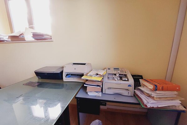 13#7415 Arredi e attrezzature per uffici e arredi casa in vendita - foto 18