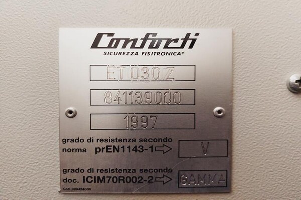 13#7415 Arredi e attrezzature per uffici e arredi casa in vendita - foto 22