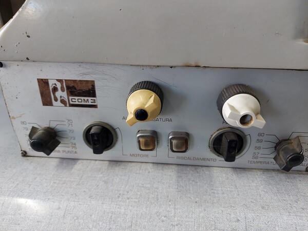 1#7419 Macchine per cucire in vendita - foto 16
