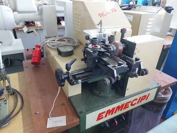 1#7419 Macchine per cucire in vendita - foto 26