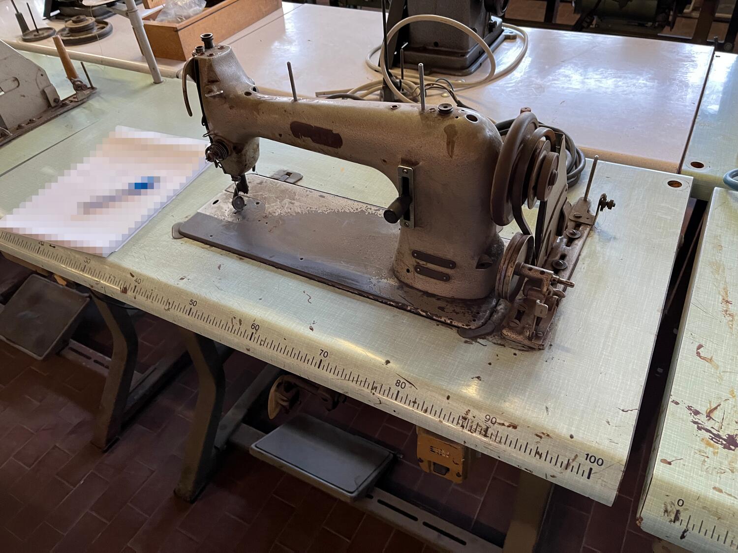 Lot Sewing Machines
