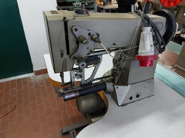 16#7419 Macchine per cucire e per calzatura in vendita - foto 17