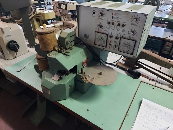 18#7419 Macchine per cucire e per pelletteria in vendita - foto 41