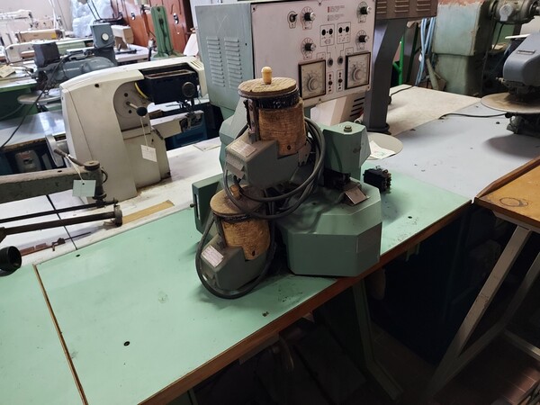 18#7419 Macchine per cucire e per pelletteria in vendita - foto 46