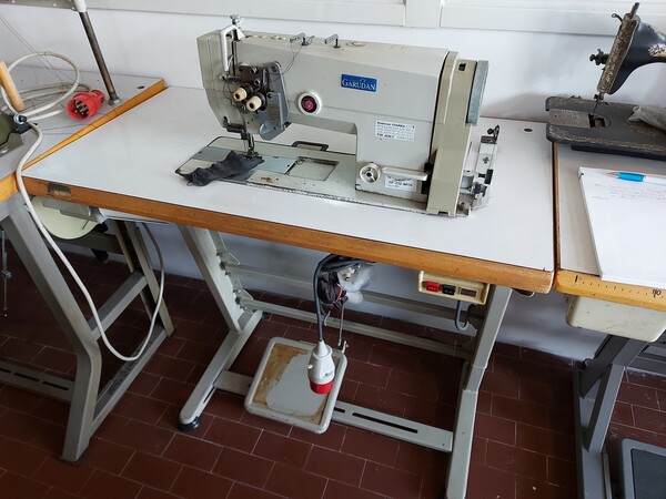 2#7419 Macchine per cucire e per pelletteria in vendita - foto 1