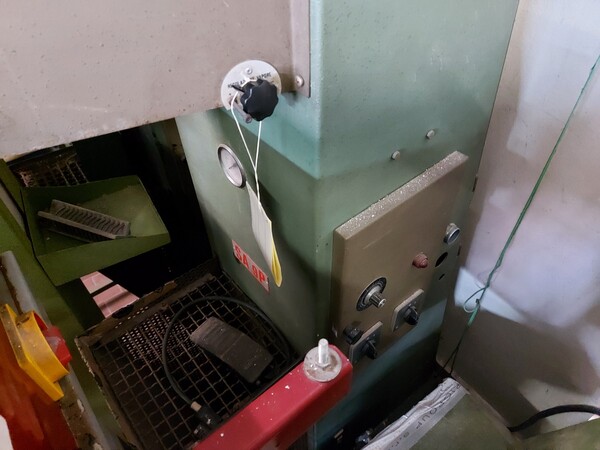 25#7419 Macchine per cucire in vendita - foto 13