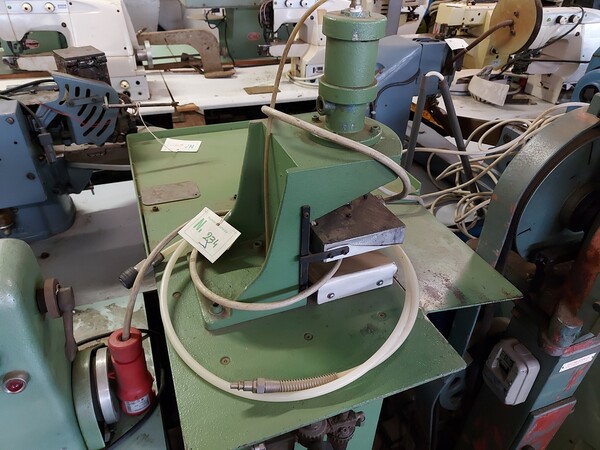 32#7419 Macchine per cucire in vendita - foto 4