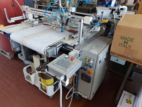 33#7419 Macchine per cucire e varie in vendita - foto 3