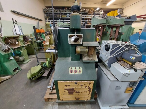 41#7419 Macchine per calzatura in vendita - foto 8