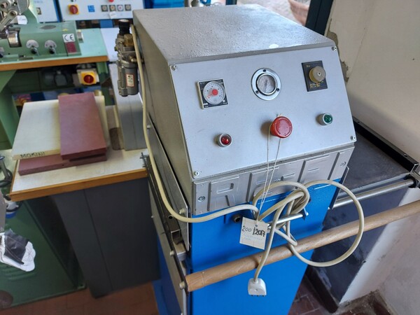 5#7419 Macchine per cucire in vendita - foto 13