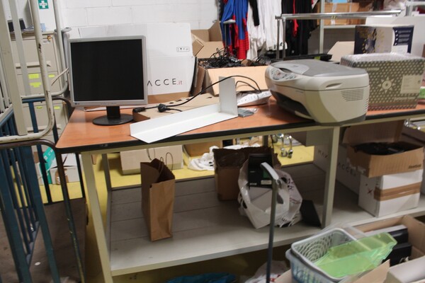 5#7420 Arredo per negozi e accessori in vendita - foto 19