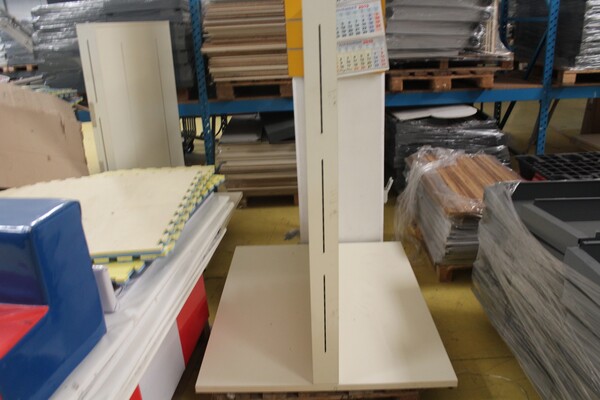 5#7420 Arredo per negozi e accessori in vendita - foto 30