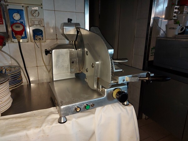 1#7424 Arredo ed attrezzatura per ristorante pizzeria bar in vendita - foto 36