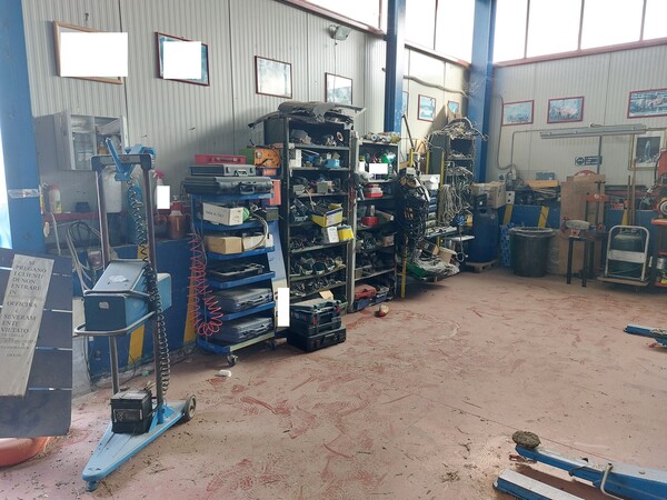 1#7426 Attrezzature e arredi per officina elettrauto in vendita - foto 20