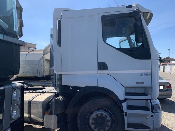 13#7431 Trattore stradale Renault Premium in vendita - foto 2