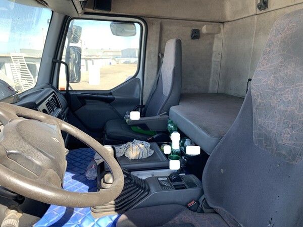 13#7431 Trattore stradale Renault Premium in vendita - foto 7