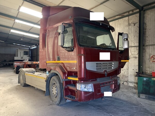 Autocarri in vendita