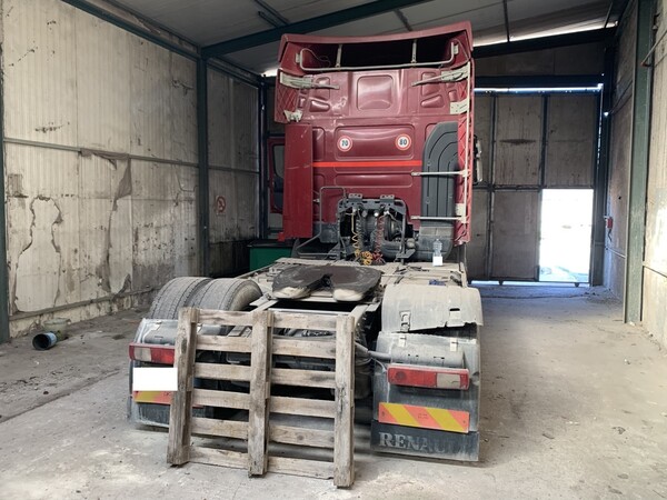 14#7431 Trattore stradale Renault Premium in vendita - foto 2