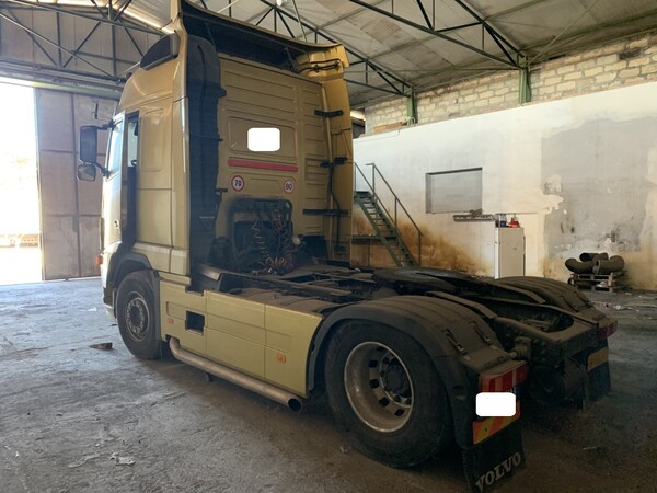15#7431 Trattore stradale Volvo in vendita - foto 3