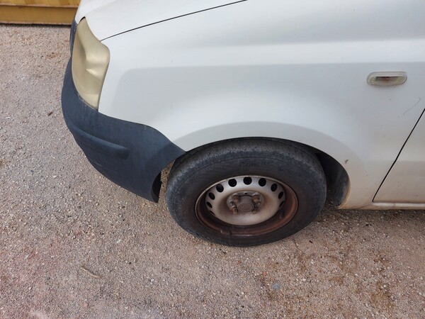 16#7441 Autocarro Fiat Panda Van in vendita - foto 6