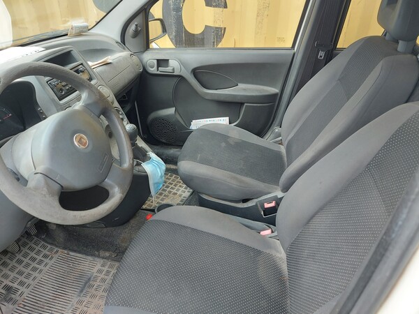 16#7441 Autocarro Fiat Panda Van in vendita - foto 9