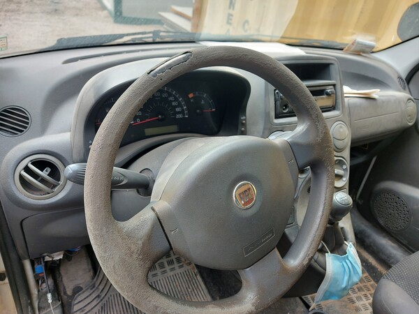16#7441 Autocarro Fiat Panda Van in vendita - foto 11